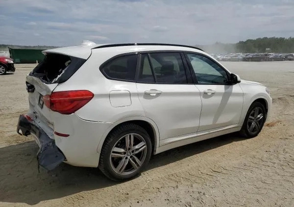 BMW X1 cena 44900 przebieg: 48244, rok produkcji 2018 z Śrem małe 46